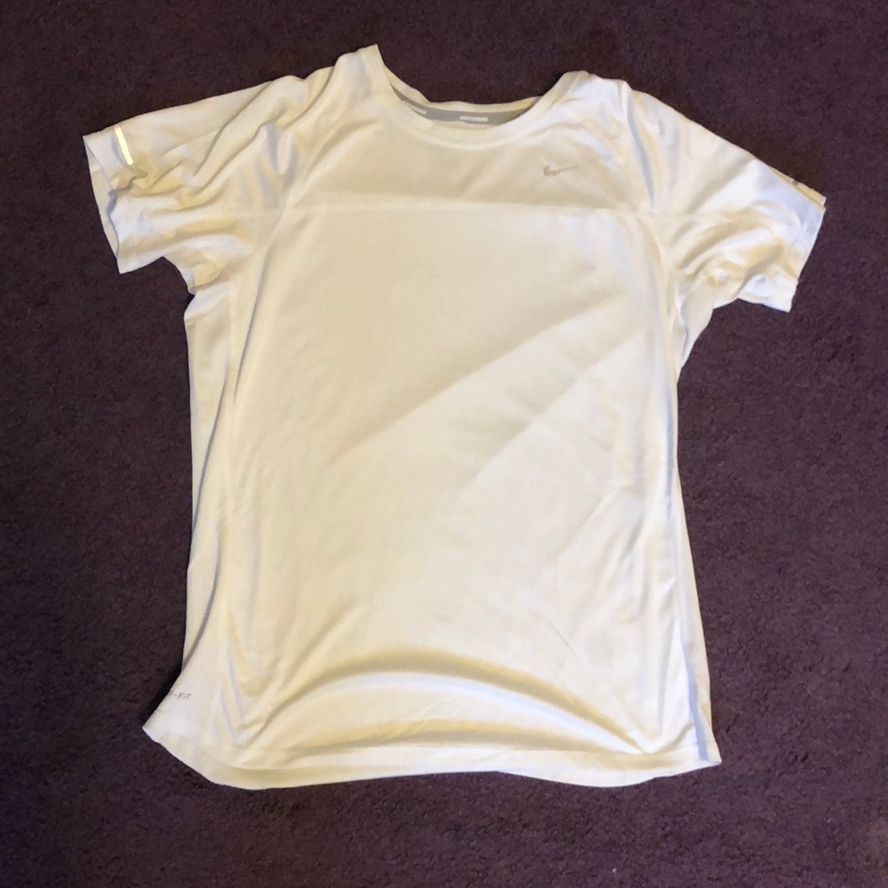 Women’s Nike Drifit T-Shirt (White)